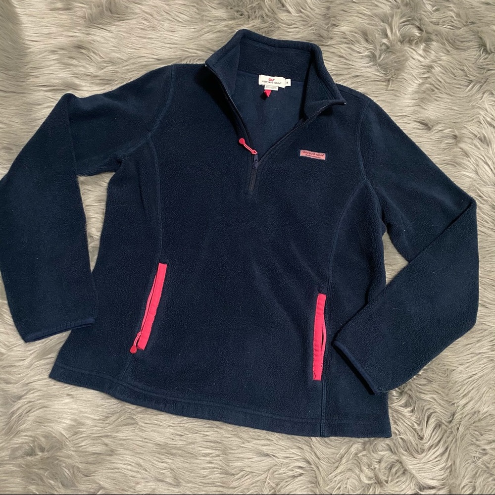 Vineyard Vines quarter zip pullover 🐳